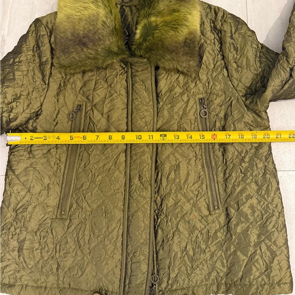 G.G. Pink Women's Removable Faux Fur Collar Crinkle Jacket Size M Full Zip Snap